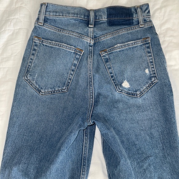 Abercrombie and Fitch Curve Love 90s Ultra High Rise Straight Jeans Waist 25 0s - Picture 16 of 16